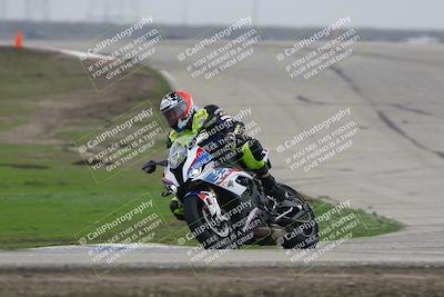 media/Nov-29-2025-TrackDaz (Sat) [[10ae2d9bce]]/B Group/Session 3 (Outside Grapevine)/